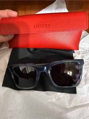 NWOT Guess Oversized Square Sunglasses with Red Case